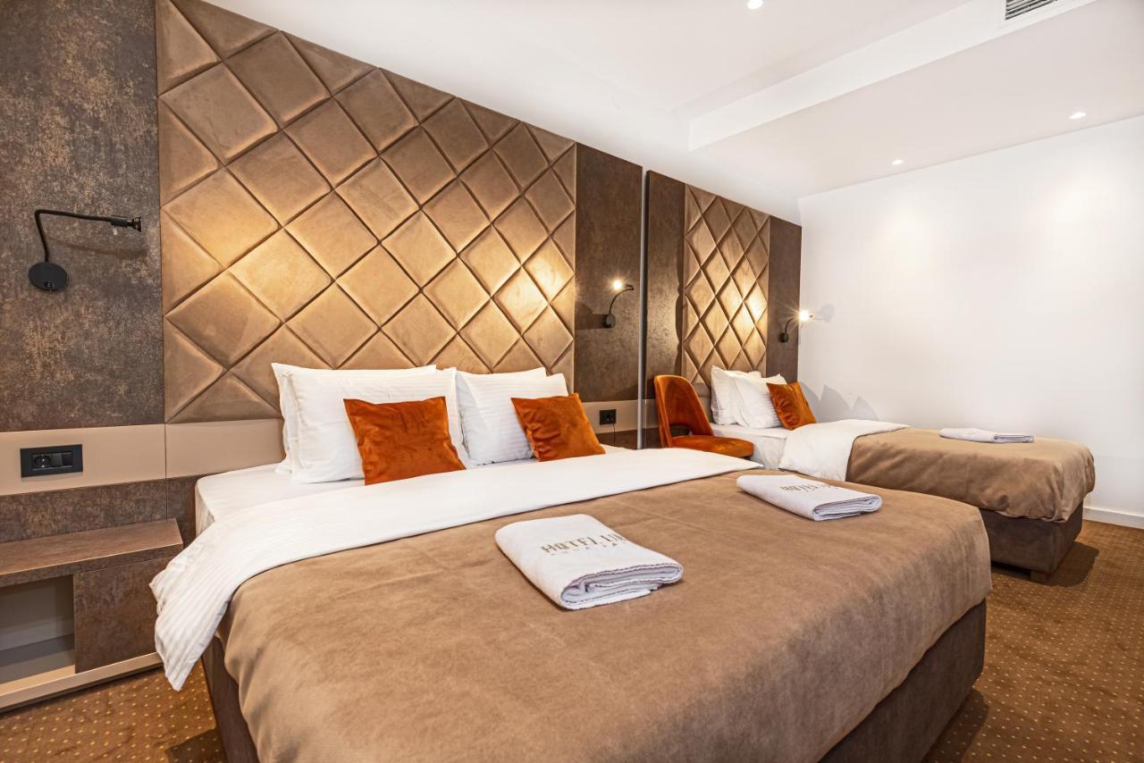 Ub Aqua Park Hotell Ub